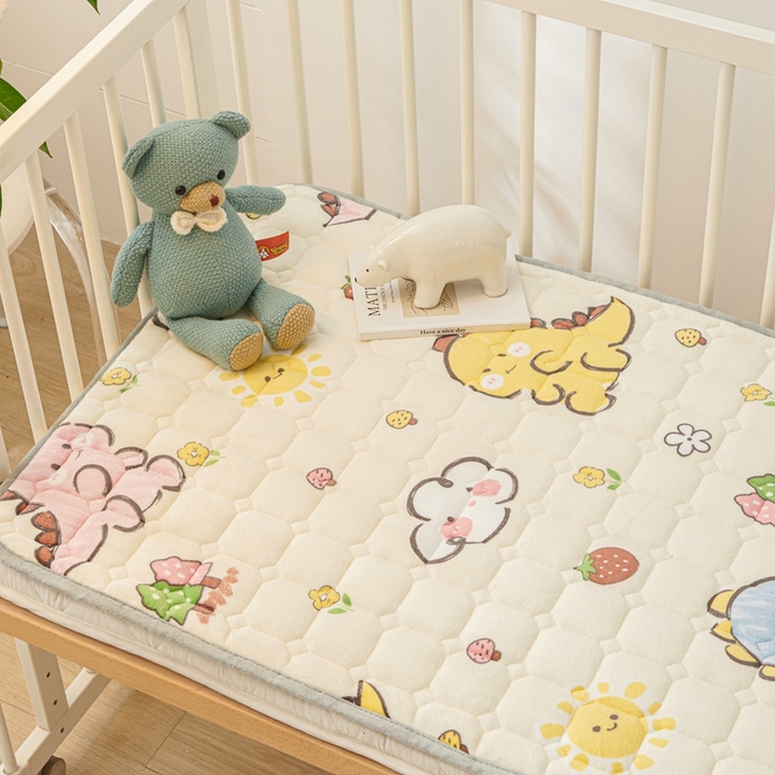 91家纺网 家纺一手货源 找家纺 富馨莱 2024新款牛奶绒幼儿园床垫加厚5D透气 淘气恐龙