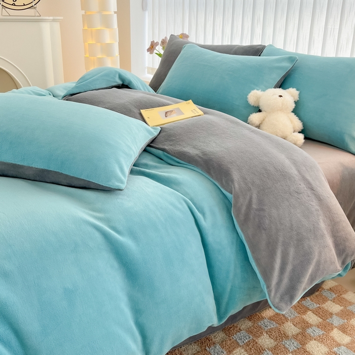 91家纺网 家纺一手货源 找家纺 言熙居 2024新款纯色双拼30克8一9斤牛奶绒四件套 靛蓝拼浅灰