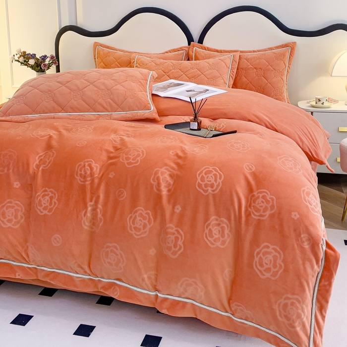 91家纺网 家纺一手货源 找家纺 （总）优乐家纺 2025新款高克重宝宝绒夹棉床盖系列单枕套