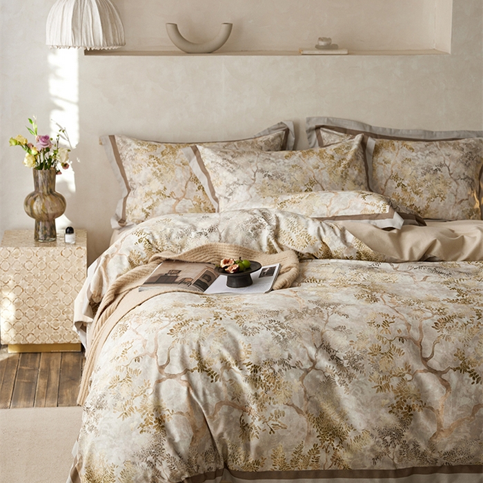 91家纺网 家纺一手货源 找家纺 2024新款全棉磨毛数码印花系列四件套 古奢落黎