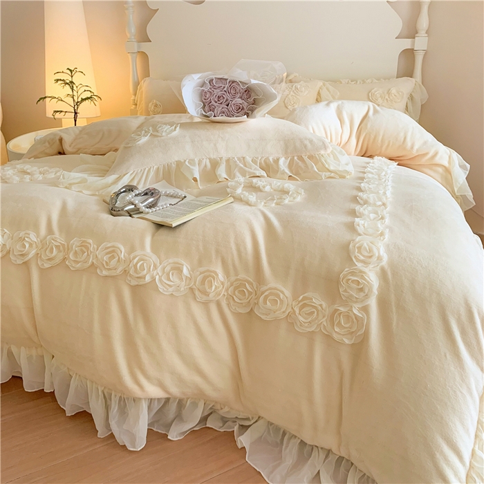 91家纺网 家纺一手货源 找家纺 富盛家纺 2024新款牛奶绒盘花刺绣四件套-玫瑰花园 玫瑰花园-黄