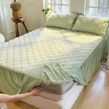 禧缘家纺（原梦想家） 2024新款兔兔绒夹棉床裙式床笠 兔兔绒青绿拼色