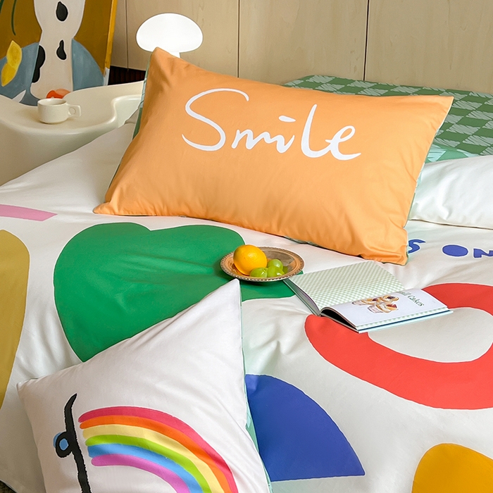 91家纺网 家纺一手货源 找家纺 2024新款40S设计师款全棉大版趣味印花系列四件套 趣味时光