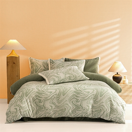 91家纺网 家纺一手货源 找家纺 2024新保暖-秋冬A类高端加厚牛奶绒雕花四件套系列 云初-绿色