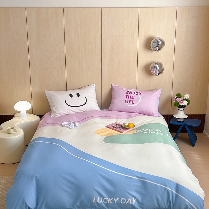 91家纺网 家纺一手货源 找家纺 2024新款40S设计师款全棉大版趣味印花系列四件套 美妙