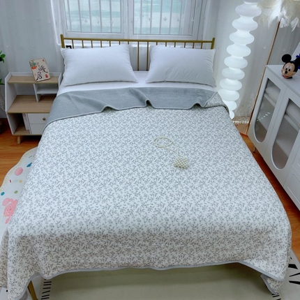 91家纺网 家纺一手货源 找家纺 2024新款棉加绒双面两用四季款床盖三件套 灰雾