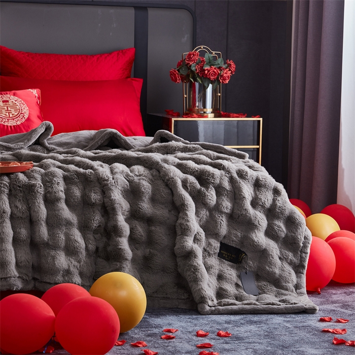 91家纺网 家纺一手货源 找家纺 2025新款仿皮草摩登艺术毛毯毯子子家用毛毛毯毯子四季盖毛毯毯子 艺术灰