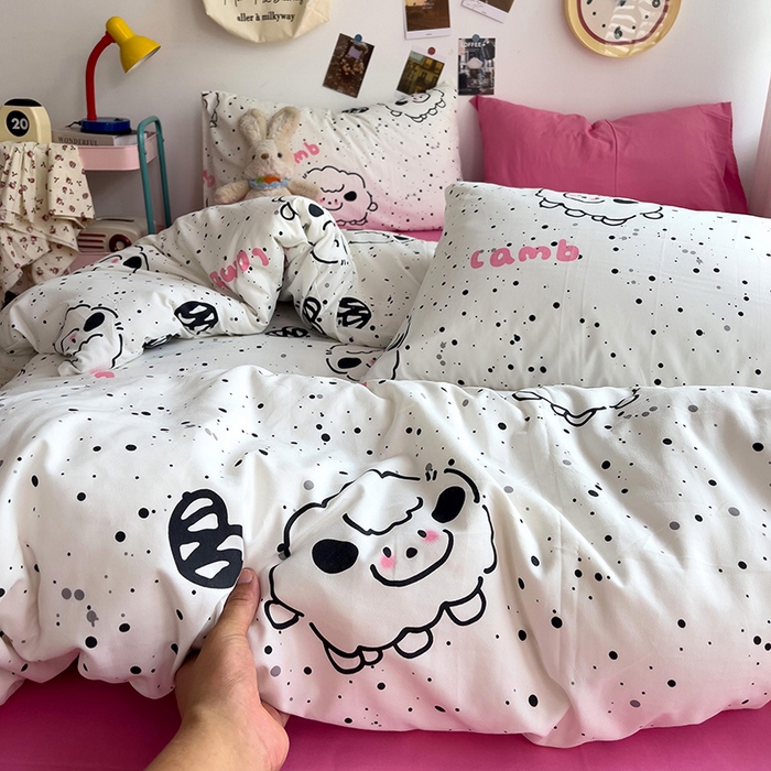 91家纺网 家纺一手货源 找家纺 星巴k家纺 2024新款A类超柔水洗棉印花四件套 小羊咩咩