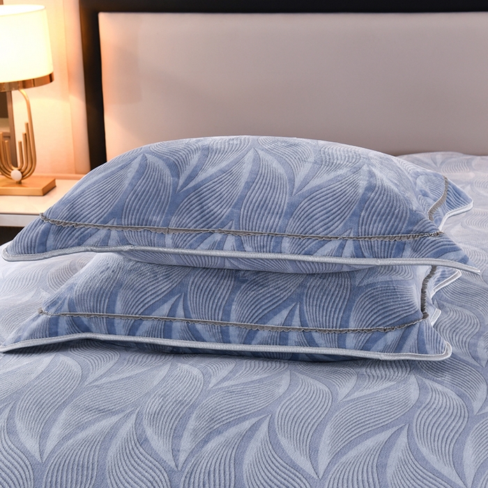 91家纺网 家纺一手货源 找家纺 爱洛 2024新款日产过万爆款印花牛奶绒四件套 素色主义