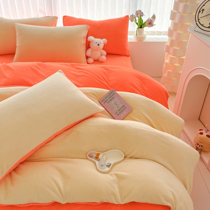91家纺网 家纺一手货源 找家纺 言熙居 2024新款纯色双拼30克8一9斤牛奶绒四件套 奶黄拼艳橙