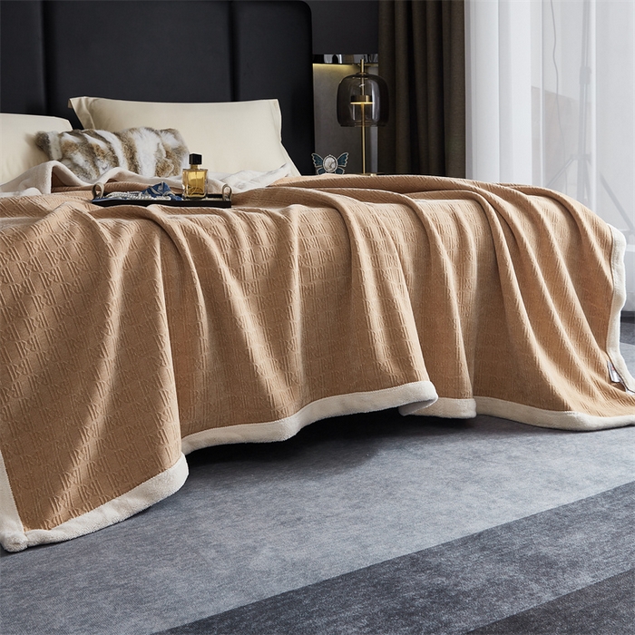 91家纺网 家纺一手货源 找家纺 2024新款雪妮尔四季毛毯毯子家用毛毛毯毯子 米驼