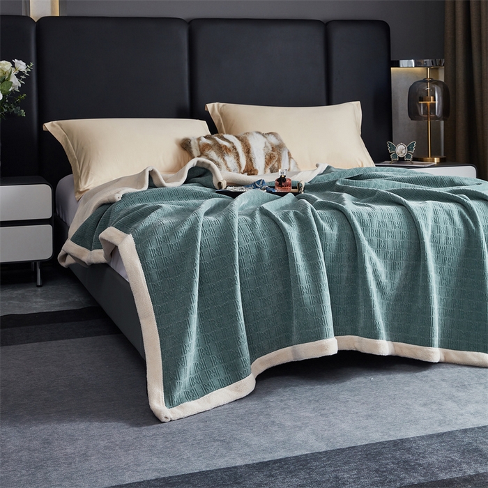 91家纺网 家纺一手货源 找家纺 2024新款雪妮尔四季毛毯毯子家用毛毛毯毯子 淡蓝