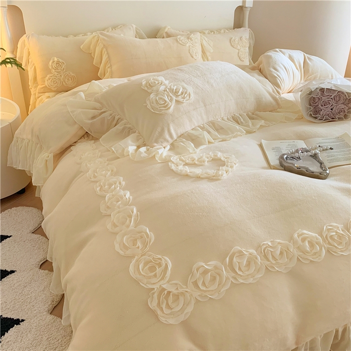 91家纺网 家纺一手货源 找家纺 富盛家纺 2024新款牛奶绒盘花刺绣四件套-玫瑰花园 玫瑰花园-黄