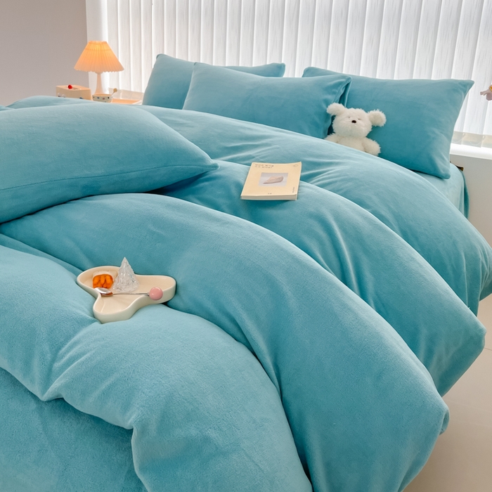 91家纺网 家纺一手货源 找家纺 言熙居 2024新款纯色双拼30克8一9斤牛奶绒四件套 靛蓝