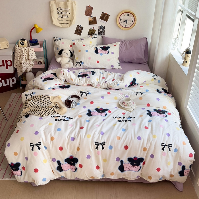 91家纺网 家纺一手货源 找家纺 星巴k家纺 2024新款A类超柔水洗棉印花四件套 波点小狗