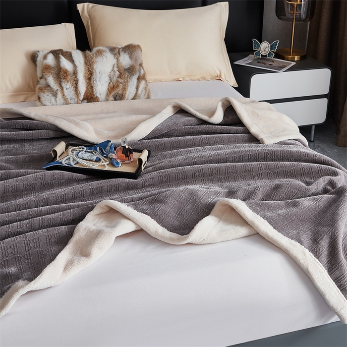 91家纺网 家纺一手货源 找家纺 2024新款雪妮尔四季毛毯毯子家用毛毛毯毯子 绅士灰