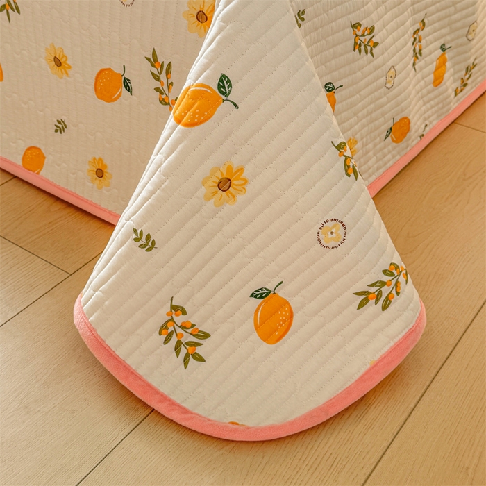 91家纺网 家纺一手货源 找家纺 2024新款全棉卡通印花宝宝绒双拼床盖床垫 心想事橙