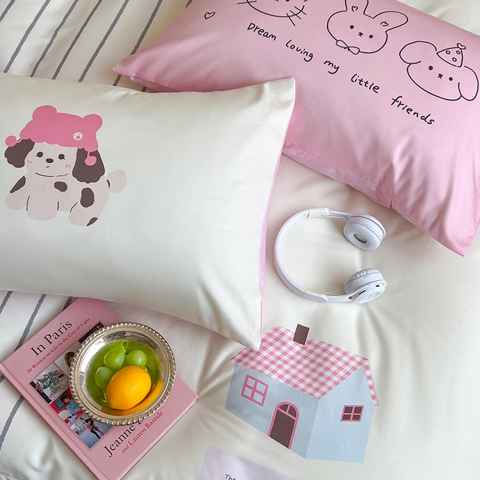 91家纺网 家纺一手货源 找家纺 2024新款40S设计师款全棉大版趣味印花系列四件套 可爱小屋