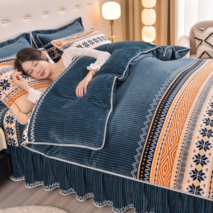 91家纺网 家纺一手货源 找家纺 晚静家纺 2024新款8.5斤牛奶绒金貂法莱绒床裙款保暖绒四件套 北欧海岸