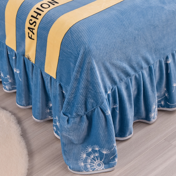 91家纺网 家纺一手货源 找家纺 晚静家纺 2024新款8.5斤牛奶绒金貂法莱绒床裙款保暖绒四件套 蓝色蒲公英