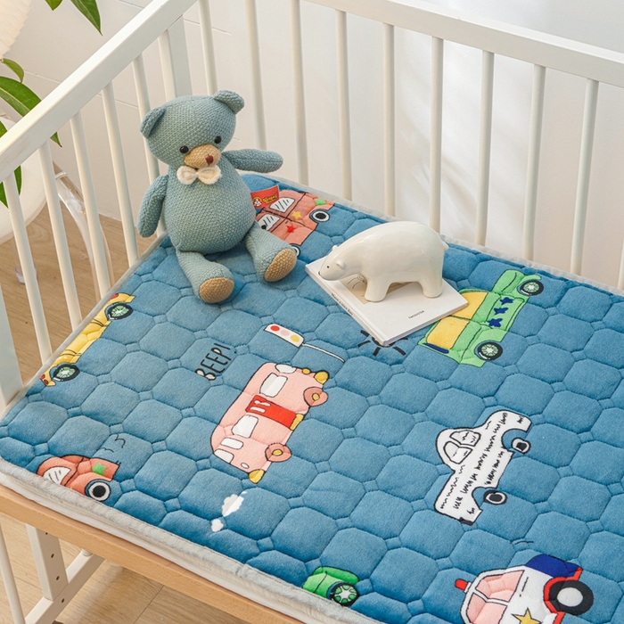 91家纺网 家纺一手货源 找家纺 富馨莱 2024新款牛奶绒幼儿园床垫加厚5D透气 滴滴汽车