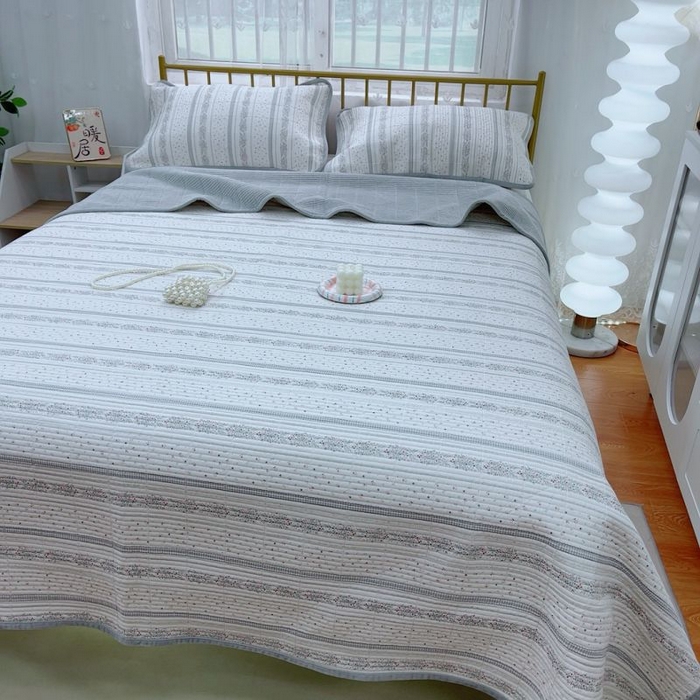 91家纺网 家纺一手货源 找家纺 2024新款棉加绒双面两用四季款床盖三件套 灰宵