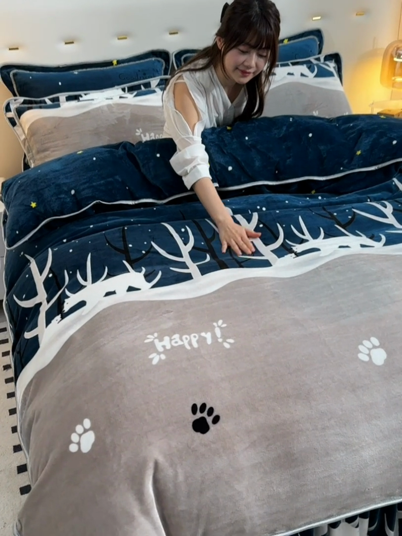 91家纺网 家纺一手货源 找家纺 绒品荟家纺 2025新款牛奶绒四件套 北极熊