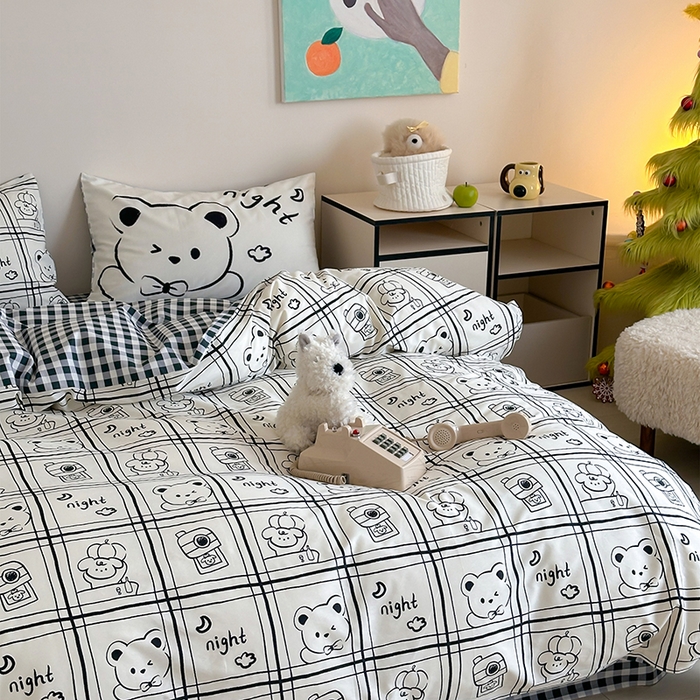 91家纺网 家纺一手货源 找家纺 2024新款40支13372全棉数码大版趣味系列四件套 俏皮小熊