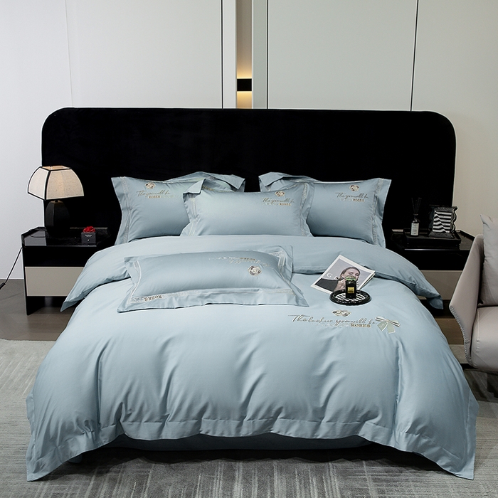 91家纺网 家纺一手货源 找家纺 绒博士 2024新款160支长绒棉四件套-巴黎之约 湖水蓝