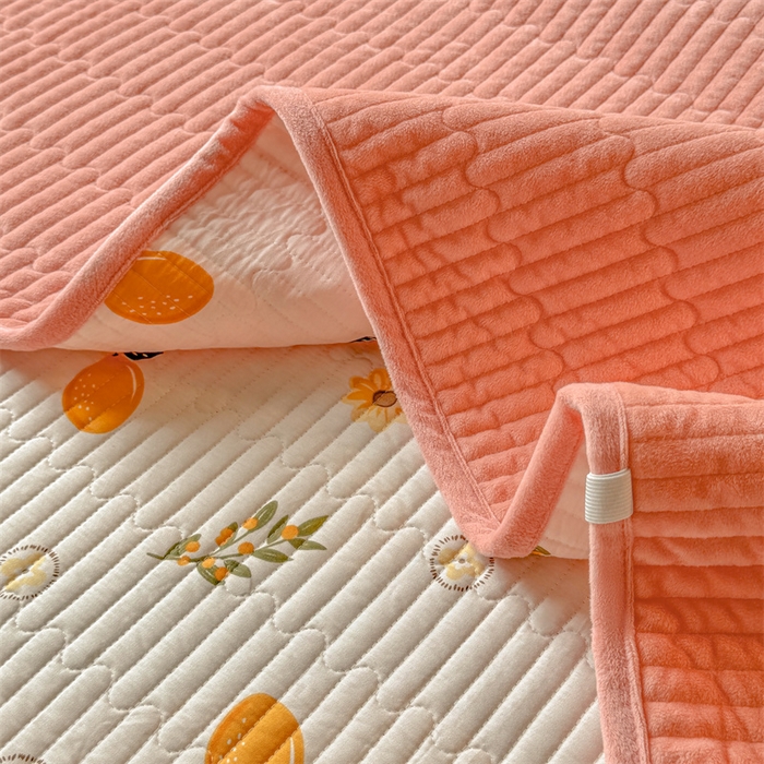 91家纺网 家纺一手货源 找家纺 2024新款全棉卡通印花宝宝绒双拼床盖床垫 心想事橙