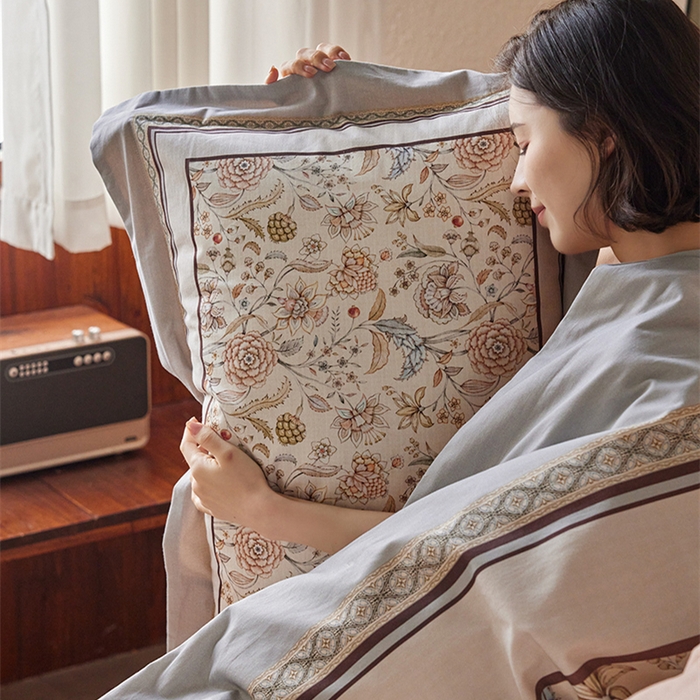 91家纺网 家纺一手货源 找家纺 2024新款全棉磨毛数码印花系列四件套 青山渡