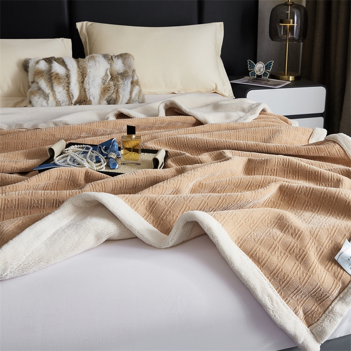 91家纺网 家纺一手货源 找家纺 2024新款雪妮尔四季毛毯毯子家用毛毛毯毯子 米驼