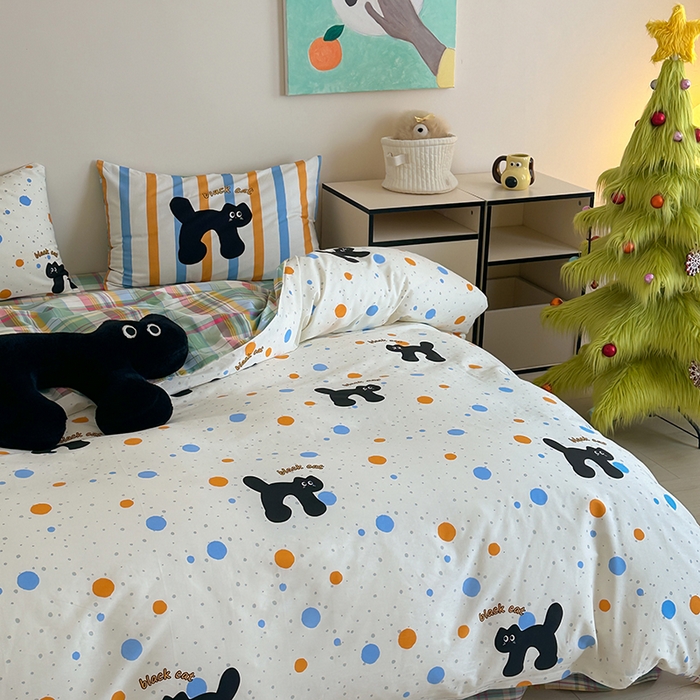 91家纺网 家纺一手货源 找家纺 2024新款40支13372全棉数码大版趣味系列四件套 波点黑猫