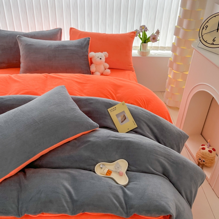 91家纺网 家纺一手货源 找家纺 言熙居 2024新款纯色双拼30克8一9斤牛奶绒四件套 亮灰拼艳橙