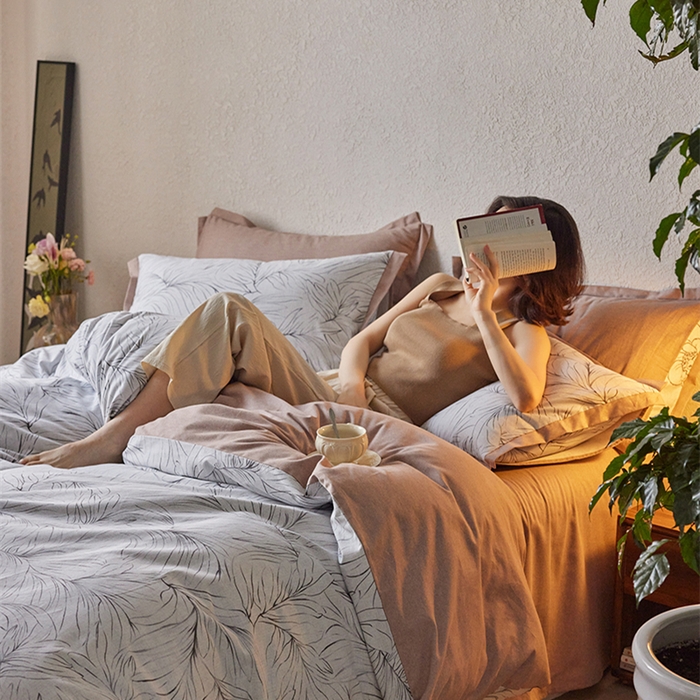 91家纺网 家纺一手货源 找家纺 2024新款全棉磨毛印花工艺款四件套 月旋