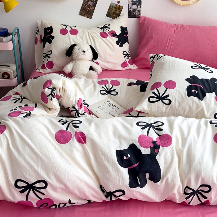 91家纺网 家纺一手货源 找家纺 星巴k家纺 2024新款A类超柔水洗棉印花四件套 甜酷小猫