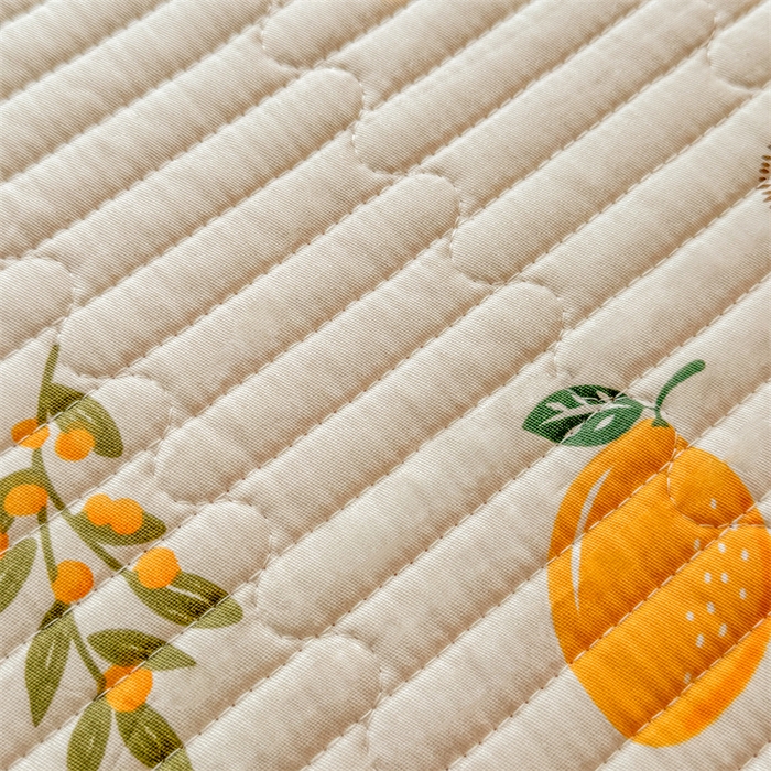 91家纺网 家纺一手货源 找家纺 2024新款全棉卡通印花宝宝绒双拼床盖床垫 心想事橙