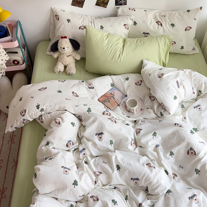 91家纺网 家纺一手货源 找家纺 星巴k家纺 2024新款A类超柔水洗棉印花四件套 森林小狗