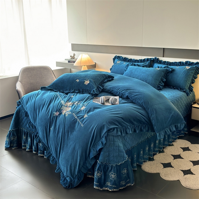 91家纺网 家纺一手货源 找家纺 2024新品A类依恋宝宝绒韩版四件套 宝利蓝