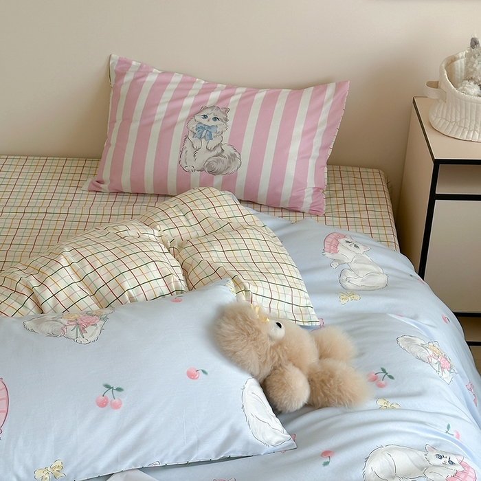 91家纺网 家纺一手货源 找家纺 2024新款40支13372全棉数码大版趣味系列四件套 猫小团