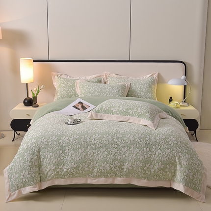 91家纺网 家纺一手货源 找家纺 （总）迪梦姿家纺 2025新款立体雕花牛奶绒宽边四件套