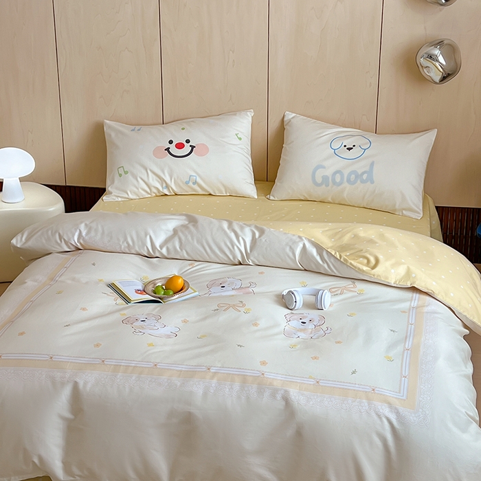 91家纺网 家纺一手货源 找家纺 2024新款40S设计师款全棉大版趣味印花系列四件套 嬉戏时光