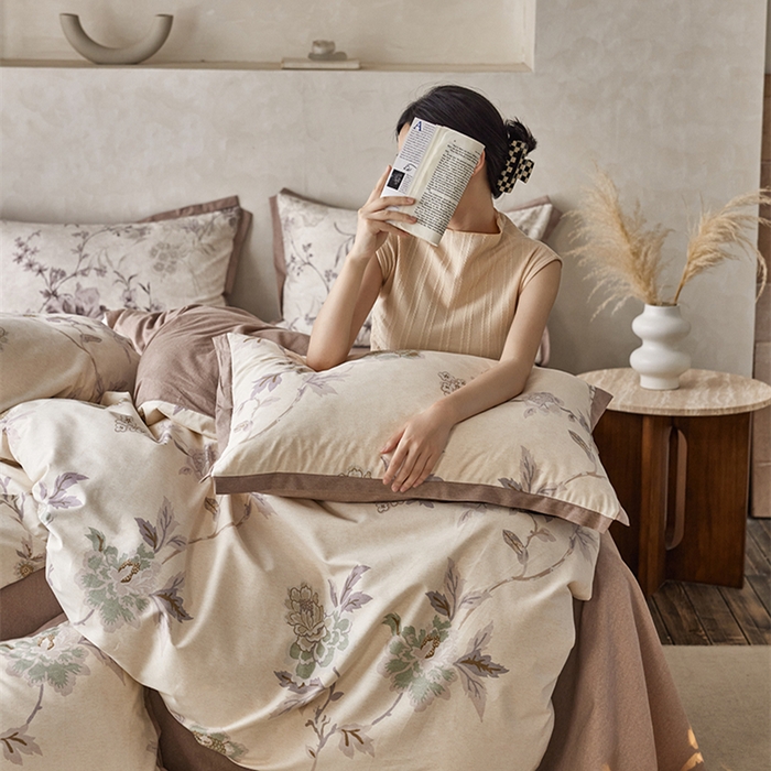 91家纺网 家纺一手货源 找家纺 2024新款全棉磨毛印花工艺款四件套 鹿禾