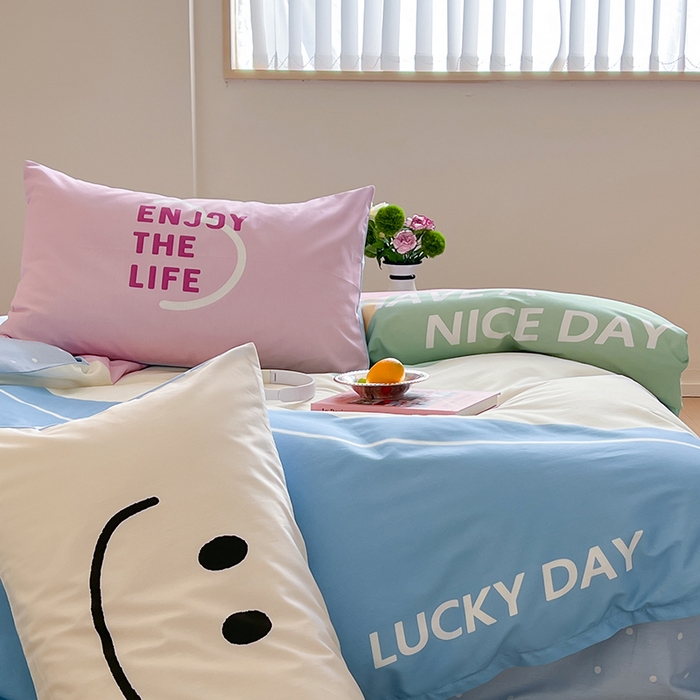 91家纺网 家纺一手货源 找家纺 2024新款40S设计师款全棉大版趣味印花系列四件套 美妙