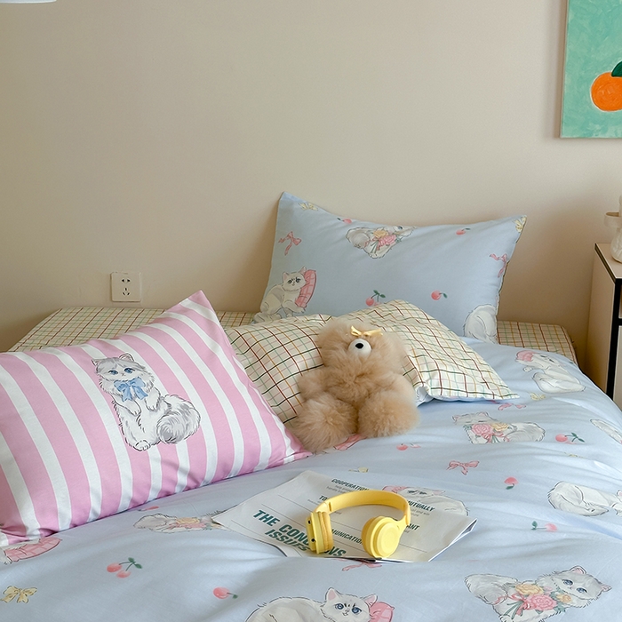 91家纺网 家纺一手货源 找家纺 2024新款40支13372全棉数码大版趣味系列四件套 猫小团