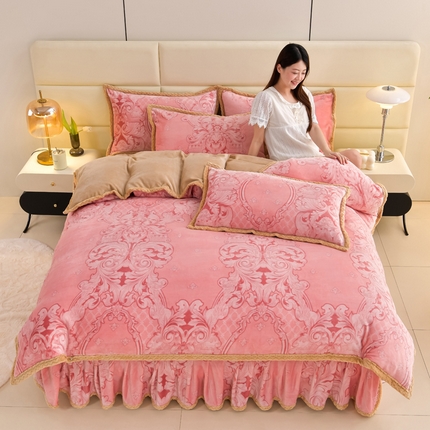 91家纺网 家纺一手货源 找家纺 星窝 2025新款直播9斤高克重冰岛臻棉绒印花牛奶绒四件套（控价标准不低于139） 爱莎粉色