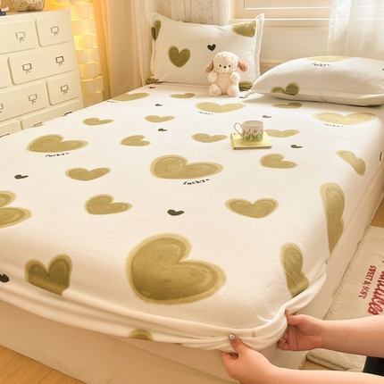 91家纺网 家纺一手货源 找家纺 川悦生活 2024新款加厚牛奶绒印花单床笠 床笠萌心