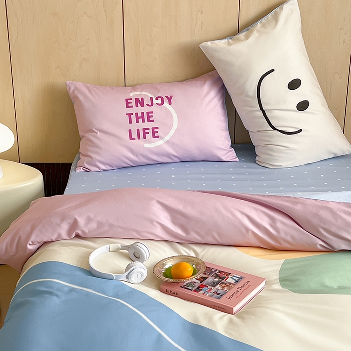 91家纺网 家纺一手货源 找家纺 2024新款40S设计师款全棉大版趣味印花系列四件套 美妙