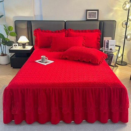 91家纺网 家纺一手货源 找家纺 （总）2024新款A类柔暖婴儿绒夹棉床裙三件套-倾世温柔