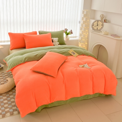 言熙居 2024新款纯色双拼30克8一9斤牛奶绒四件套 艳橙拼果绿